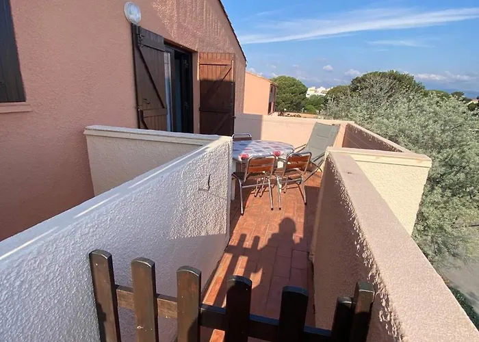 דירה Avec Mezzanine, 4 Pers, A 250m, Parking Prive, Commerces A Proximite - Fr-1-81-43